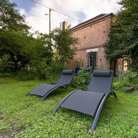 Holiday home Maison La Cigogne Noire